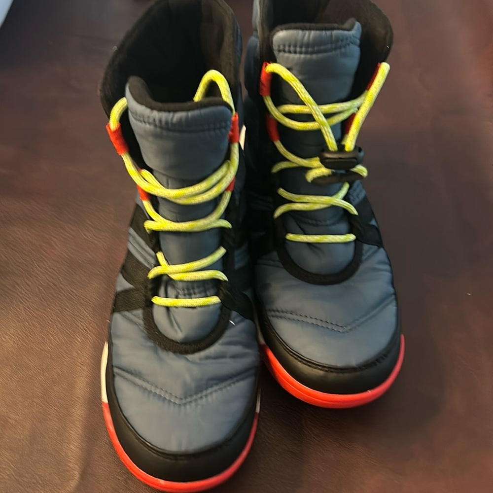 Sorel kids snow boots